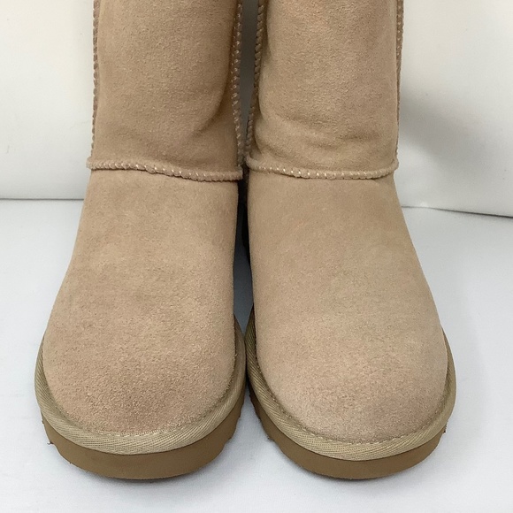 FINAL SALE UGG Classic Short Metallic Snake Print Sheepskin Boots NEW - Picture 3 of 11